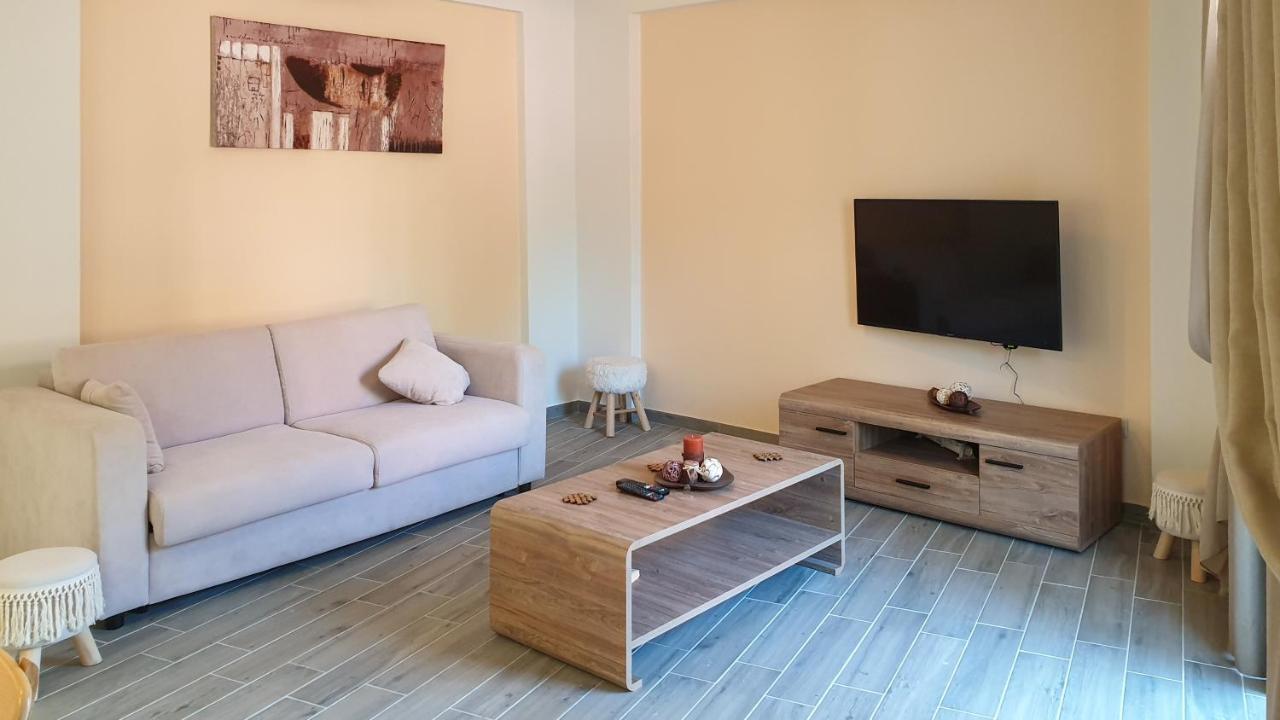 Helen Apartments & Studios Агиос Стефанос Экстерьер фото