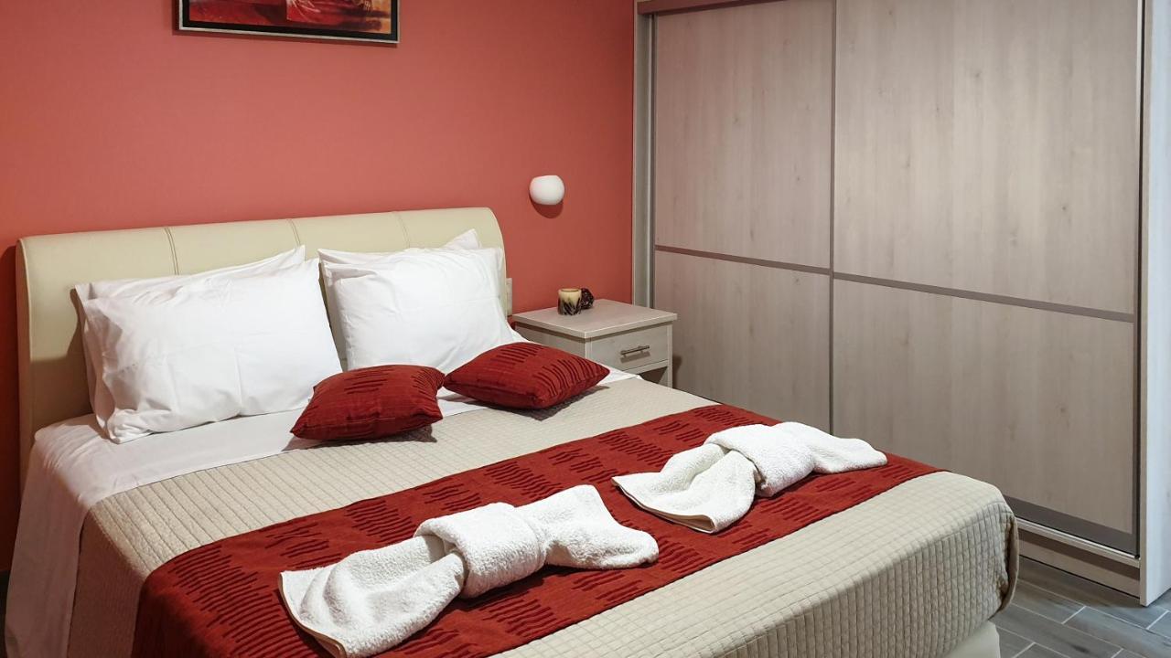 Helen Apartments & Studios Агиос Стефанос Экстерьер фото