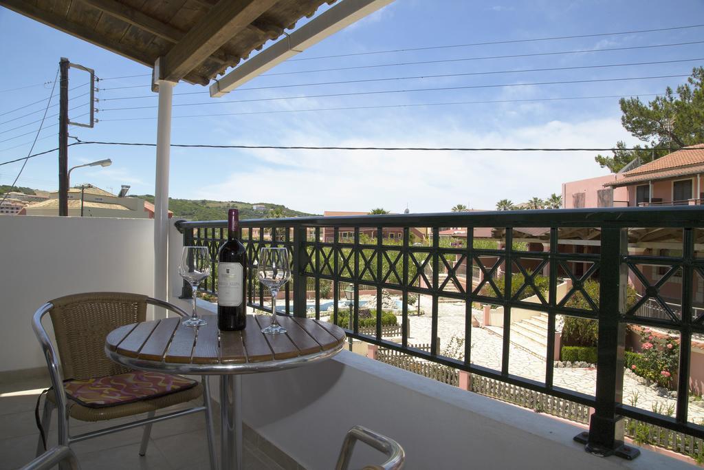 Helen Apartments & Studios Агиос Стефанос Экстерьер фото